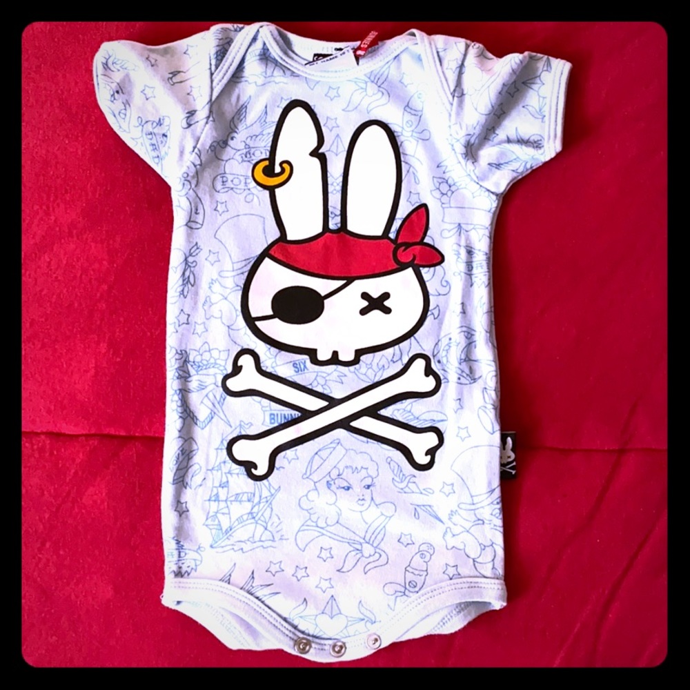 Baby romper Pirate bunnie print size 6-12M